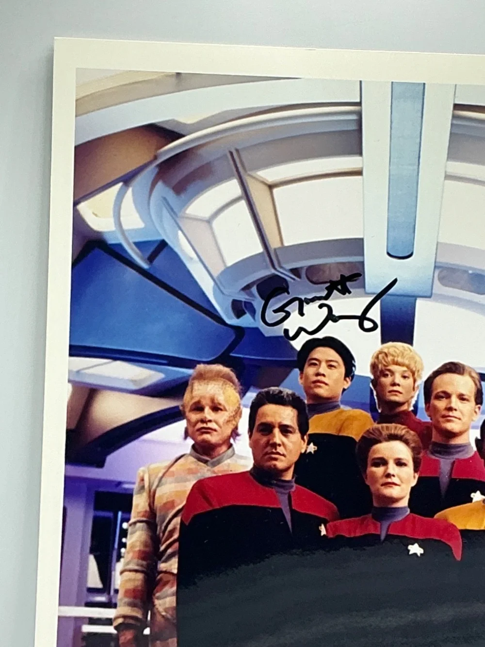 Star Trek Autographed Garrett Wang Signed Photo Harry Kim Voyager Cast 8x10 - Picture 3 of 8